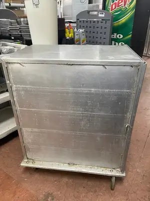 Used Lockwood Used Lockwood Uninsulated 20 Rack Mobile Holding Cabinet Non Heated - SS295 Hot Food Warming, Holding, & Transport Cabinets Illinois US | Falcon Restaurant Supply #1375772