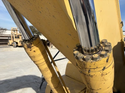 Used 2004 KOMATSU PC200LC-7 Excavators Texas US | Proxy Equipment #1383058