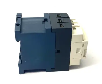 LC1D09BD | Telemecanique  Contactor 3P 9A 24VDC - Used