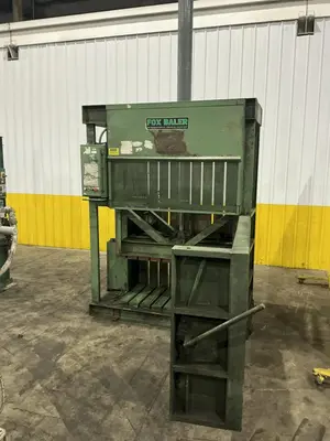 30" X 60" FOX VERTICAL HYDRAULIC CARDBOARD BALER: YOBRO #24940