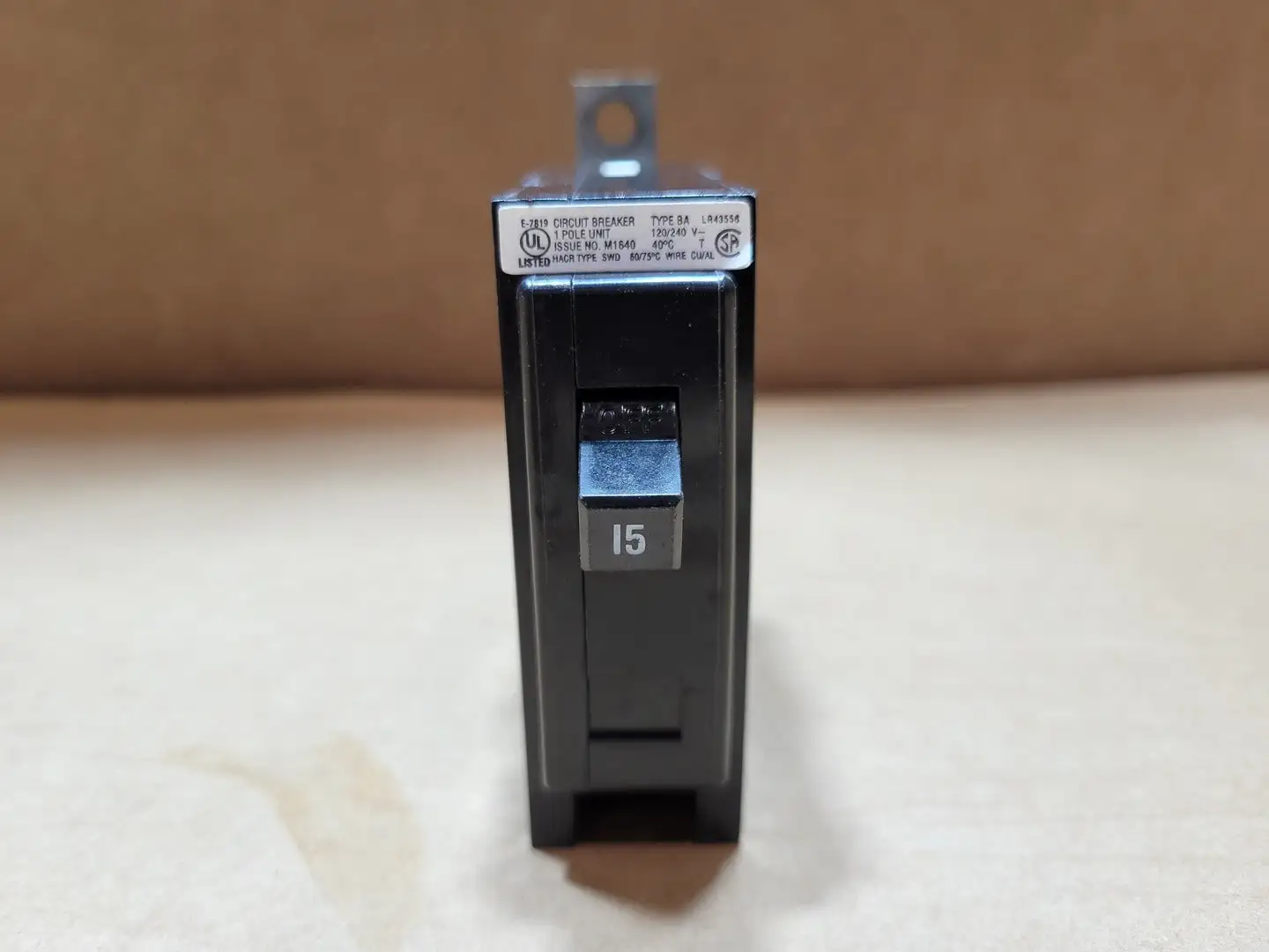USED CUTLER-HAMMER BAB1015