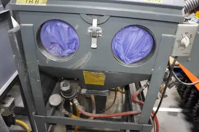 Trinco 20/88 ST Tumble Blaster Sandblasting Cabinet with Stand