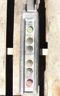 SPC6170  Material Handling Equipment chain hoist, 2000 lbs. Demag 13' long chain