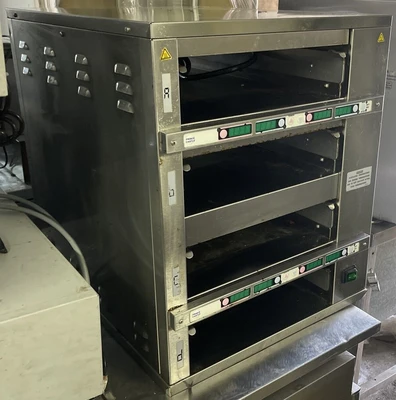 174-0134 Prince Castle DHB4PT-20WS Hot Food Warming Cabinet