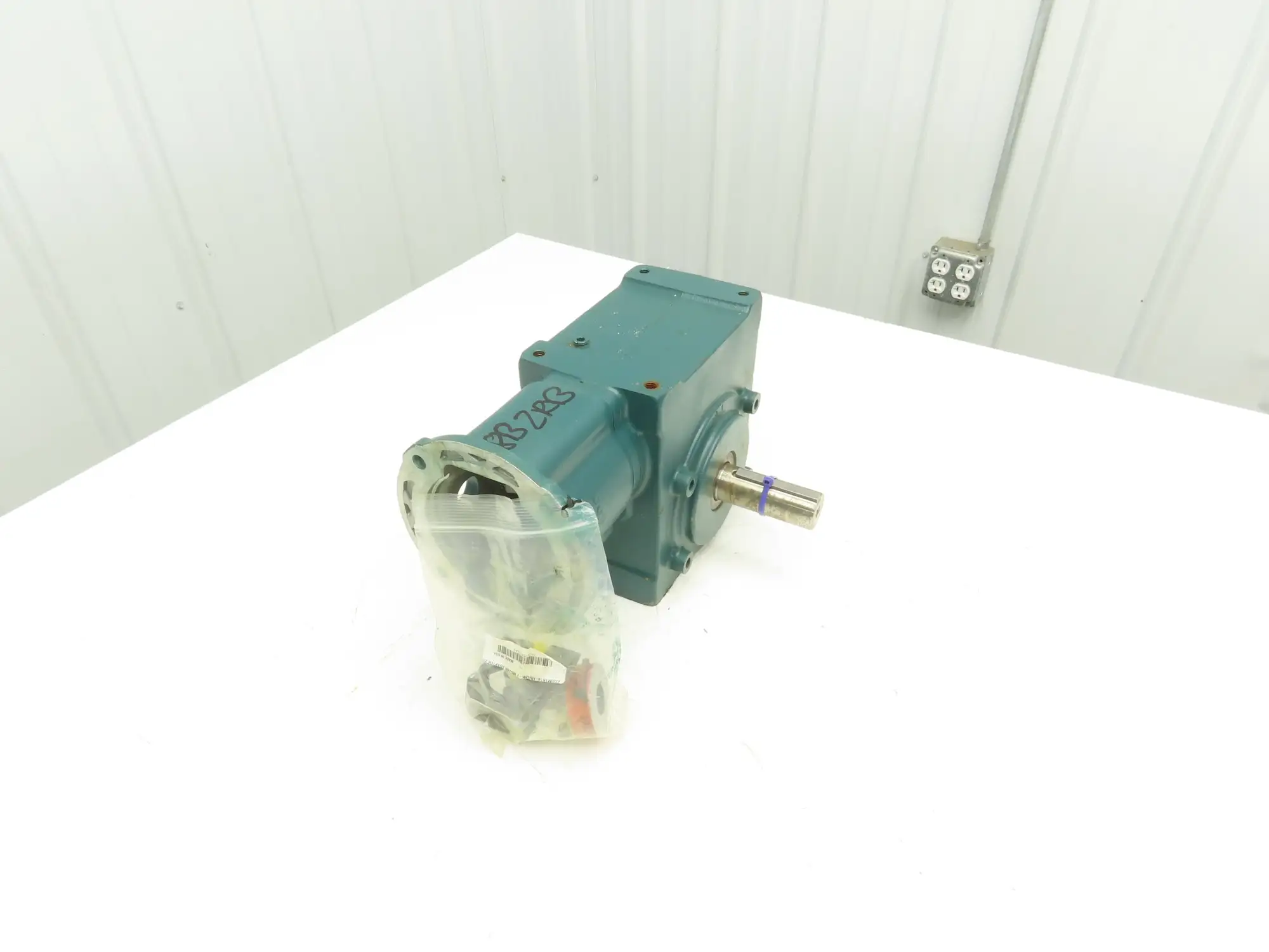 Dodge 30A20R14FH Tigear 2 Worm Gearbox 20:1 Reducer 87rpm 3.8Hp RH 143/145TC