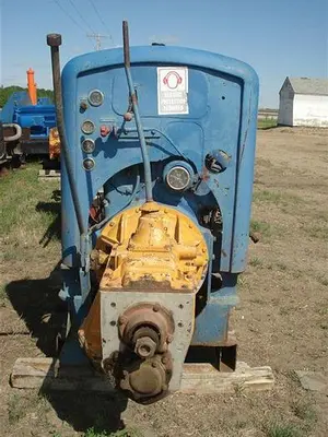 USED SPICER 5 SPEED MANUAL TRANSMISSION