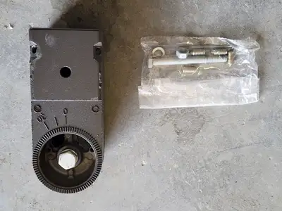NEW HUBBELL MVK-0400S-266
