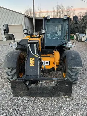 USED 2023 JCB 525-60 AGRI