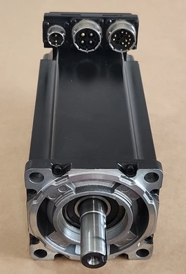 USED Allen-Bradley MPL-A430P-MJ24AA