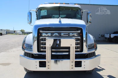 New | in-Stock 2025 MACK GRANITE 64BR Rolloff Trucks Texas US | Roll Off Truck World #1491930
