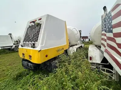 Used 2019 INDIANA PHOENIX CONCRETE MIXER Concrete Mixer Trucks Florida US | Big D Heavy Equipment #1556990