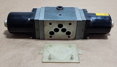 USED Vickers DG4S4010CH230AC6050