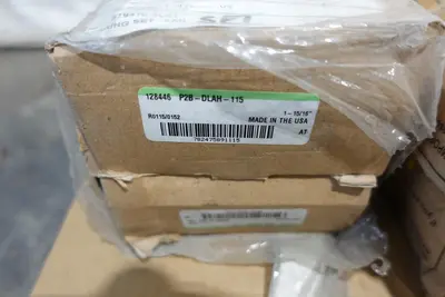 PALLET OF ASSORTED PILLOW BLOCK BEARINGS AND BEARING HOUSINGS, DODGE, FAG, RHP, MOLINE