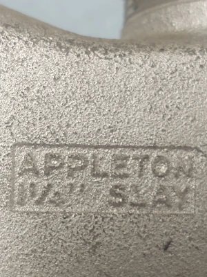 NEW Appleton Electric SLAY125A