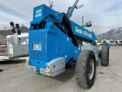 USED 2008 GENIE GTH-1056