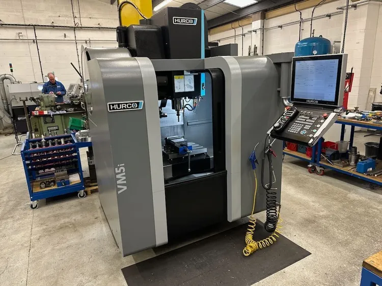 HURCO VM5I