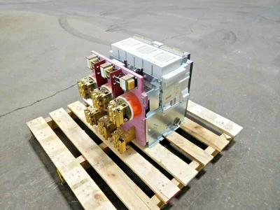 Used Siemens WLF2A316 Circuit Breakers Ohio US | Equipment Recovery Corp. #1330577