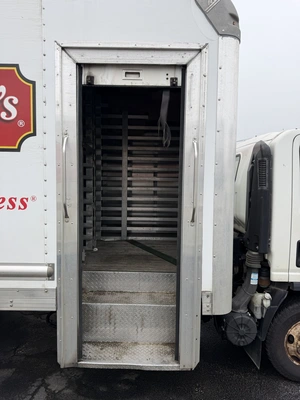 Used 2015 ISUZU NPR HD Box trucks Ohio US | Miedema Asset Management Group #1577920