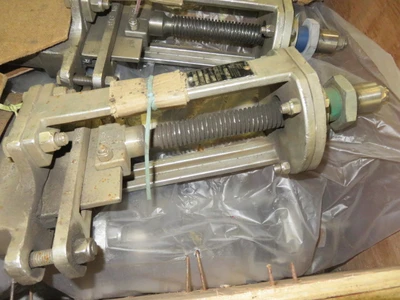 Flow Control Components FCC 6" -150# Knife Gate Hand Wheel Operated ; Unused Condition