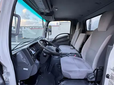Used 2019 ISUZU NQR Reefer Trucks Florida US | Truck and Van Outlet #1509201