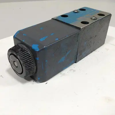 USED VICKERS DG4V-3-2AL-M-U-HL7-60