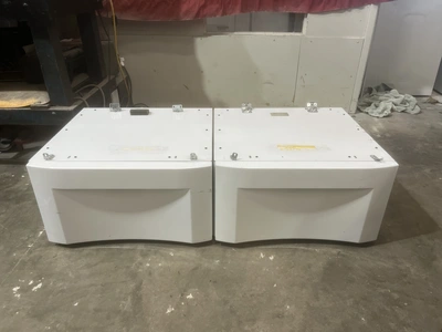 Used ELECTROLUX/FRIGIDAIRE PEDESTAL  SET Miscellaneous Equipment (Electrical & Power) Michigan US | Miedema Asset Management Group #1322295