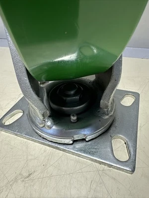 NEW Swivel-eaz BB49027