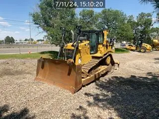 USED 2016 Caterpillar D6T XL