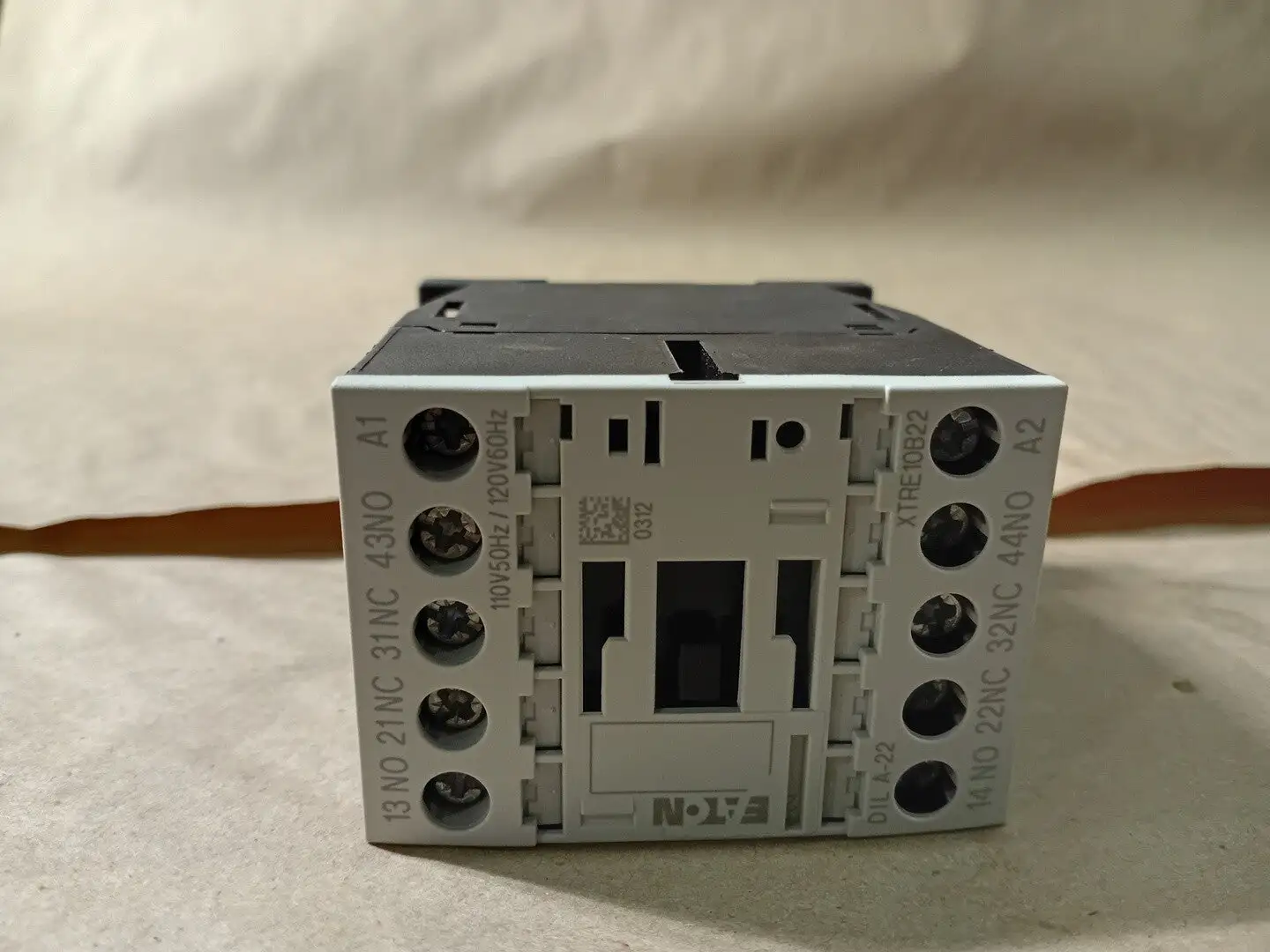 NEW EATON XTRE10B22A
