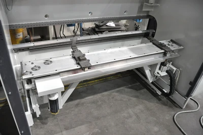 USED LVD PPEB 135 TON X 3100 MM CNC