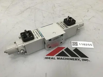 USED UCHIDA 4WRZ10W85-A1/6424NZ4/M-903-1
