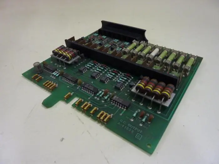 Used BARBER COLMAN A-11833 Circuit Boards Michigan US | Ideal Machinery #585448