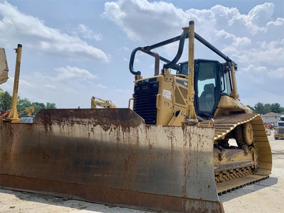 Used 2014 CATERPILLAR D6N LGP Crawler Dozers | Abele Tractor #1342952