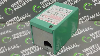 ASCO Tripoint PB10AK Pressure and Temperature Switch New NIB