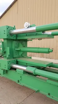 250 Ton Advanced Machine Horiz. Hyd. Press