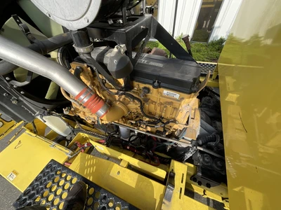 Used 2008 OSHKOSH HB2718 Street Sweeper California US | Big Truck & Equipment #1412333