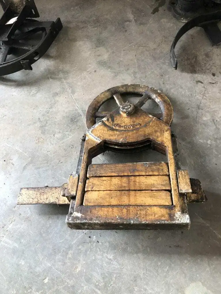 VINTAGE Elevator Overspeed Governor 54-GOV-4 1″ Rope / 13-3/4″ Dia Pulley