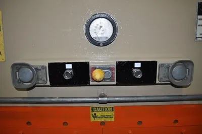 NIAGARA HBM-230-10-12 Press Brakes | Universal Press & Machinery (UPM) (8)