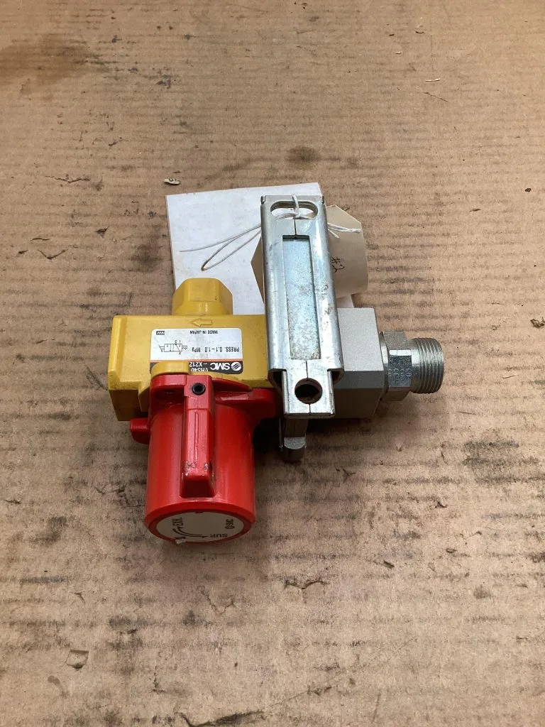 SMC VHS40-04-XG-X2127 3-Way, 2 Position Solenoid Lockout Valve 145PSI