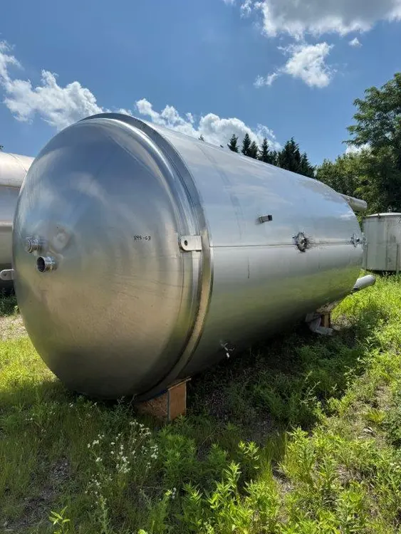 Used 2008 MUELLER 5,700 GALLON Stainless Steel Tanks New Jersey US | Perry Equipment #871878
