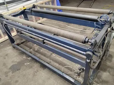 45" SHAFTLESS FLOOR PICK UP UNWIND STAND