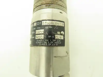 Promag LS31SSH-6S-15 High Pressure Level Switch 1600PSI 400°F 1-1/2NPT