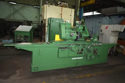 USED CINCINNATI MILACRON DE