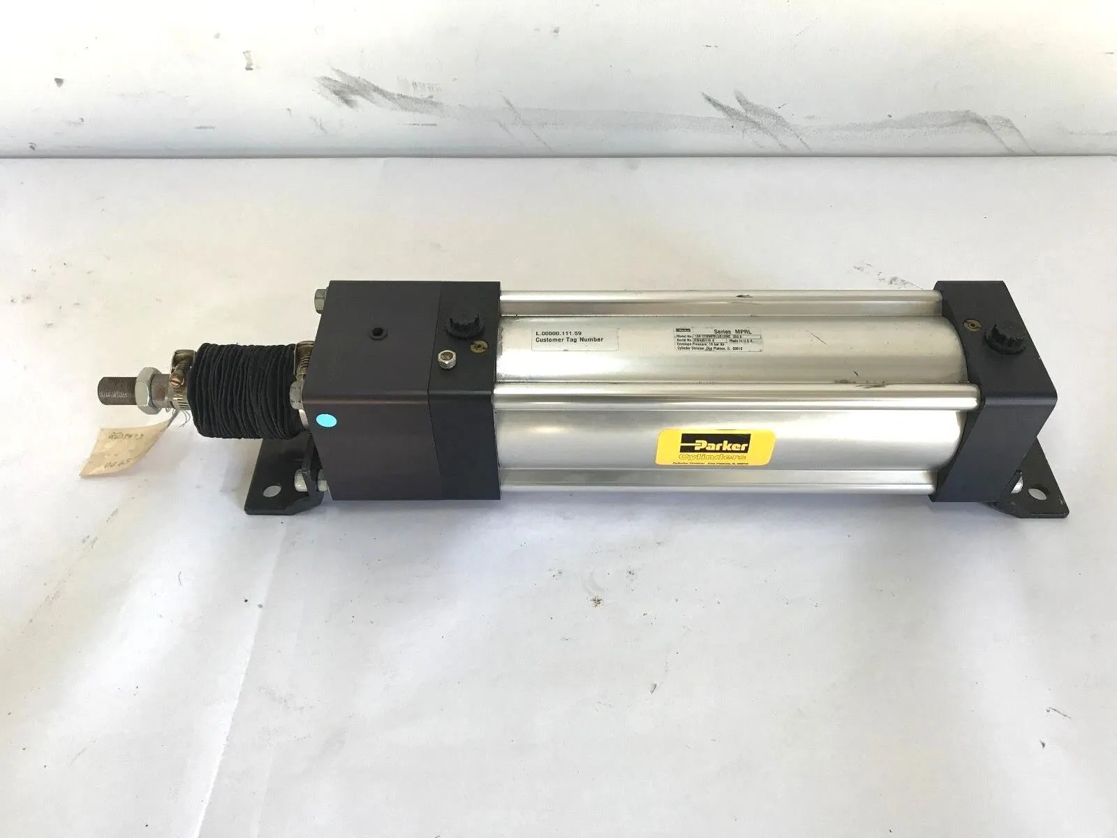 USED PARKER CYLINDERS PNEUMATIC CYLINDER SERIES MPRL PRESSURE 10 BAR AIR