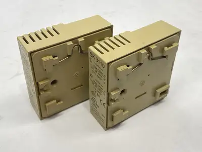 Used Rittal Internal Enclosure Digital Thermostat Misc Electrical & Power Parts Michigan US | Maverick Industrial Sales #1402035
