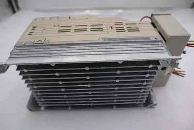 YASKAWA ELECTRIC CIMR-AU4A0004FAA / CIMRAU4A0004FAA REV E VFD DRIVE STOCK 4311