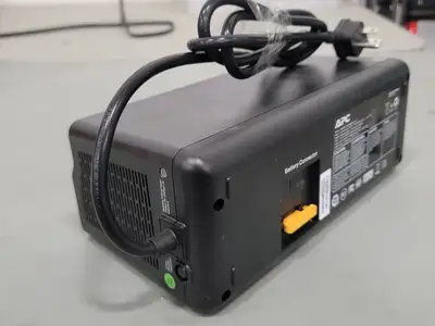 NEW SCHNEIDER ELECTRIC BVN650M1-CA