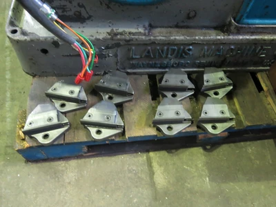 LANDIS 1 1/2″ BOLT & ROD THREADING MACHINE