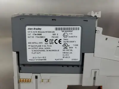 USED Allen-Bradley 1734-OB8E/C Point I/O Output Module w/1734-MB Base