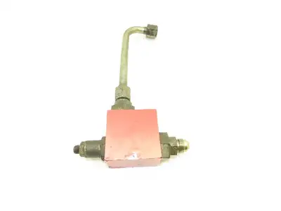 PowerBoss Minuteman SW/62U Hydraulic Manifold Three Port For Industrial Sweeper